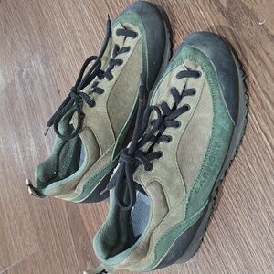 Garmont Made In Italy Minimalist Hiking Shoes Mens 7.5